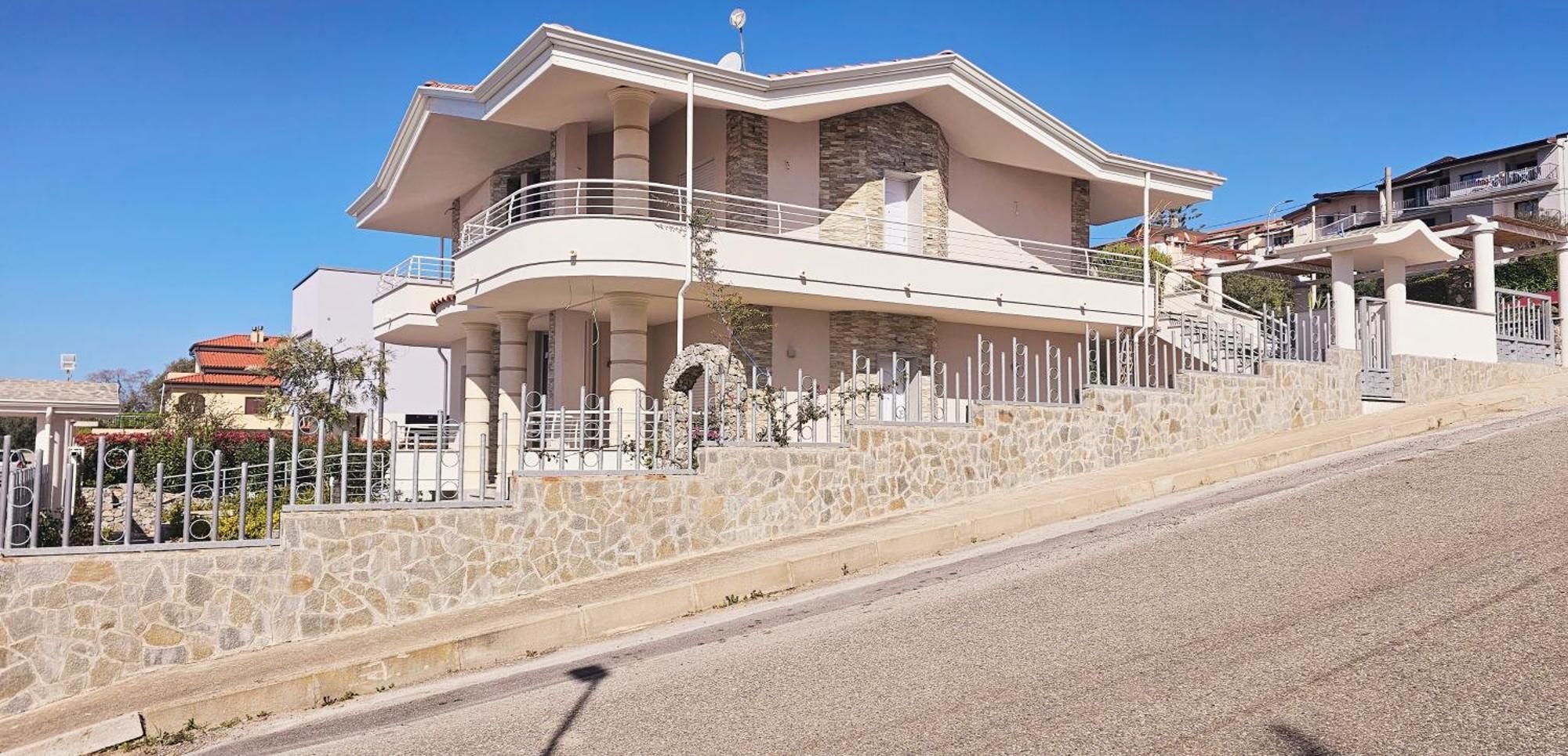 Grillo Superior Apartments Capo Vaticano Exterior photo